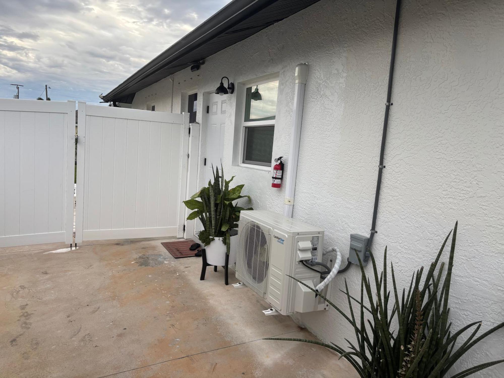 Cozy Tiny Home Cape Coral Exteriér fotografie
